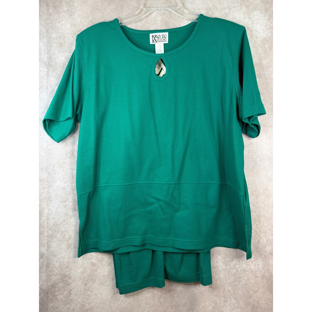 NWT Kavio Designs 2-Piece Short Set Women 1X Emerald Green Pique Knit Keyhole